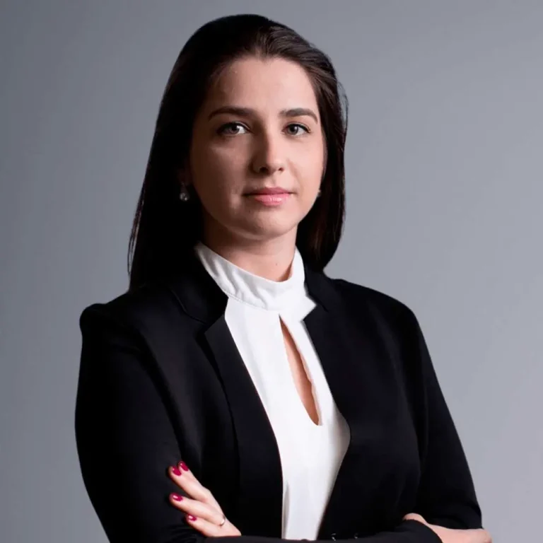Ana Paula Marcondes Novaes Gândara Gai - Leiria & Cascaes Administração Judicial em Blumenau, Vale do Itajaí/SC.